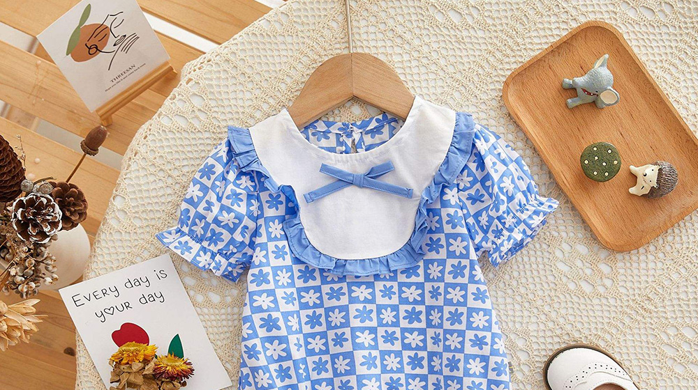 消費(fèi)者選購(gòu)嬰幼兒服裝應(yīng)注意什么？